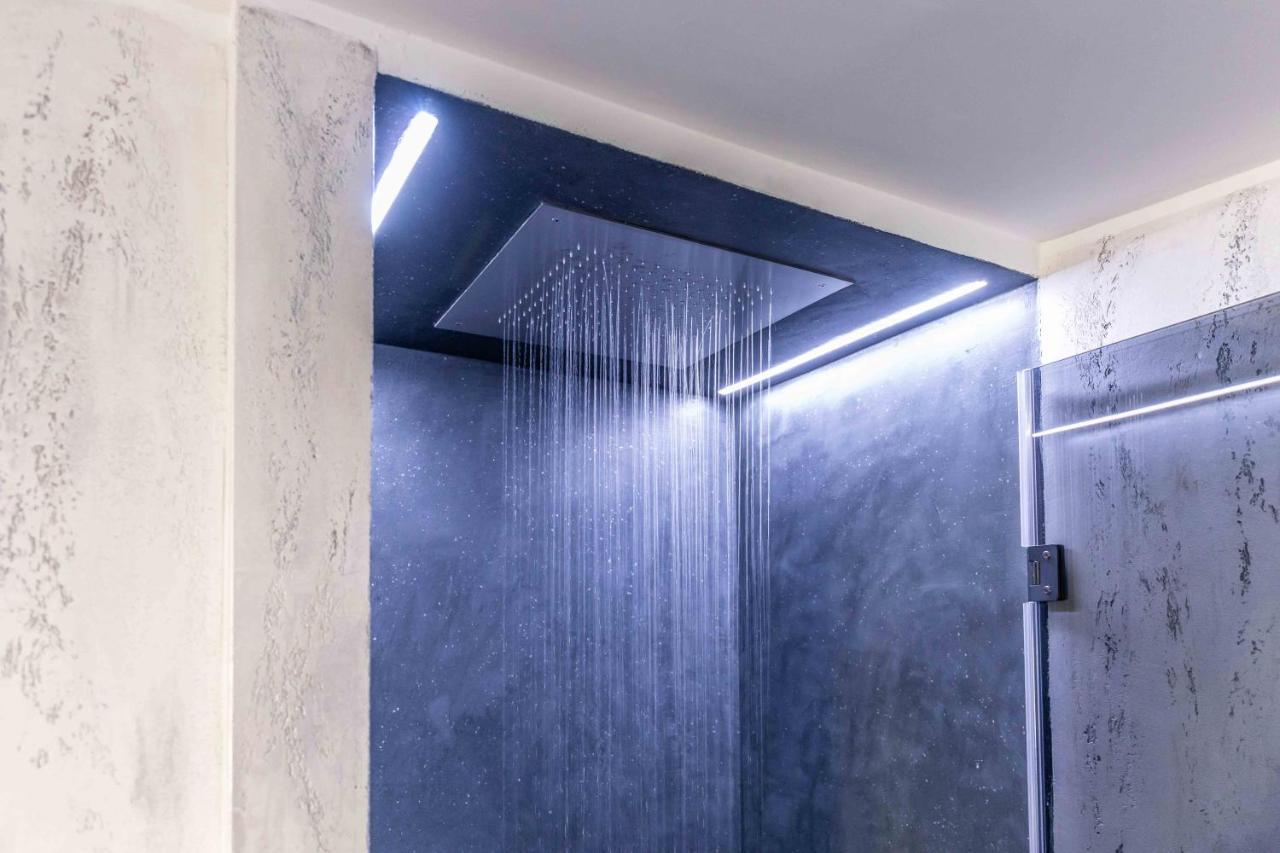 Quadrilatero Della Moda- Luxury Loft In The Heart Of The Fashion District Milano Eksteriør bilde