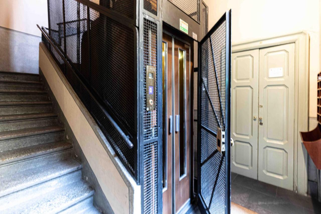 Quadrilatero Della Moda- Luxury Loft In The Heart Of The Fashion District Milano Eksteriør bilde